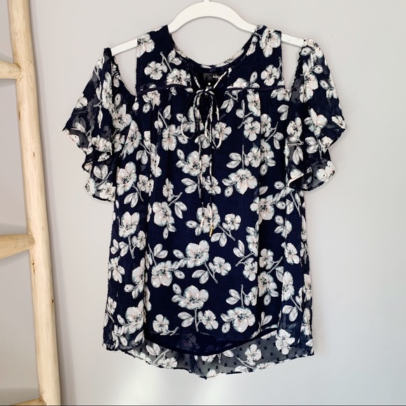 Aqua Tops - Aqua short sleeve cold shoulder tie front blouse